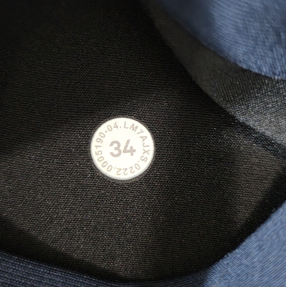 Lululemon Commission Classic-Fit Casual Shorts True Navy Mens Size 34 - Picture 6 of 7